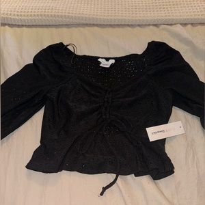 Urban Romantic women’s XS crop top